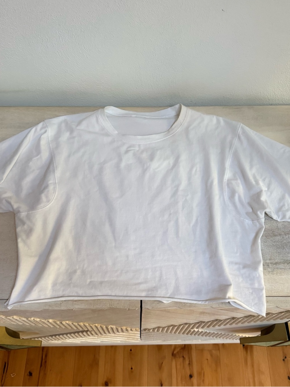 Cropped White Short Sleeve Crewneck Tee